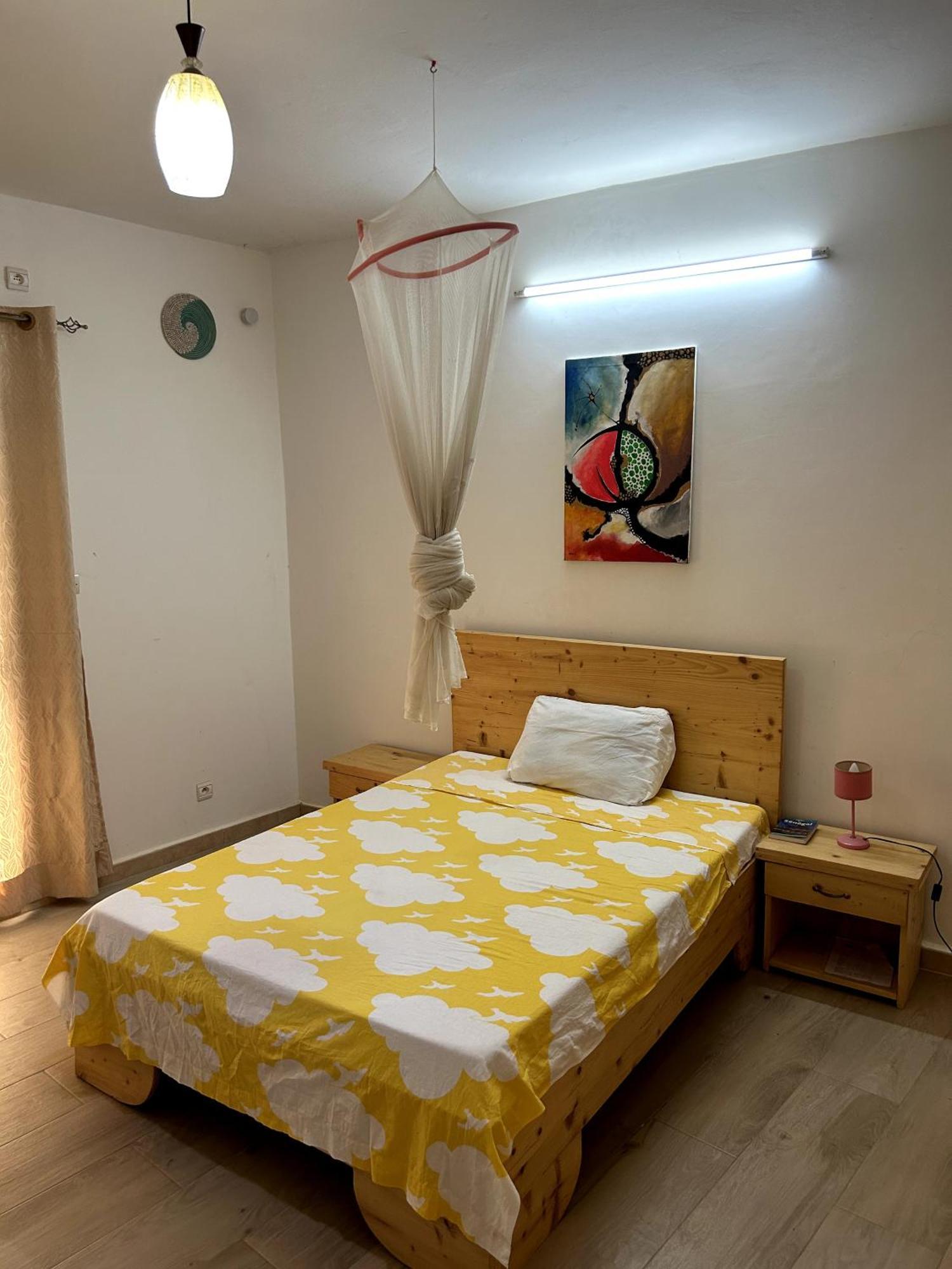 Chambre Spacieuse Avec Balcon - Salle De Bain Exterieure Privee & Breakfast Saint-Louis Dış mekan fotoğraf