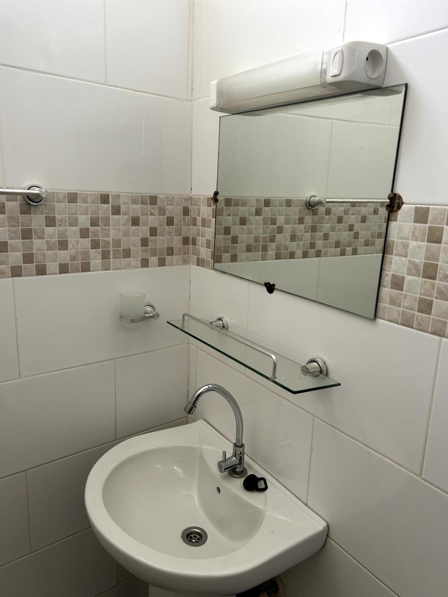 Chambre Spacieuse Avec Balcon - Salle De Bain Exterieure Privee & Breakfast Saint-Louis Dış mekan fotoğraf